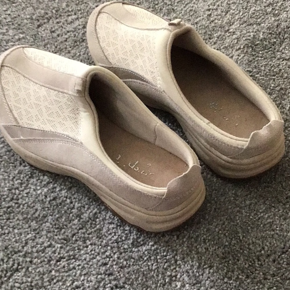 Easy Spirit shoes.